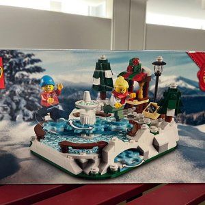 LEGO Ice Skating Rink  40416 - 2020 Store Exclusive